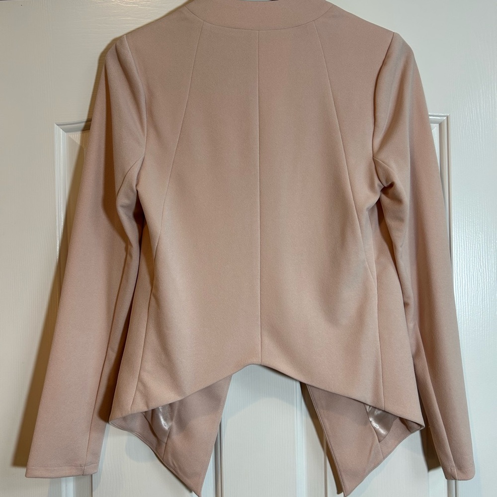 BCBGeneration Blush Pink Women's Blazer/Jacket in Tuxedo Style Size S - Picture 6 of 7